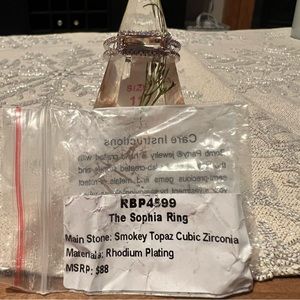 Bomb Party Ring. RBP4599 The Sophia Ring